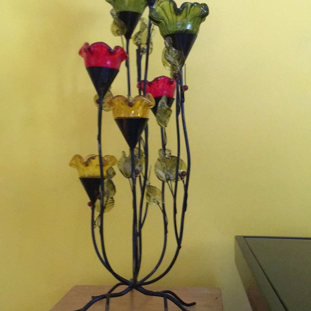 Chandler  holder  multi Red green   Yellow